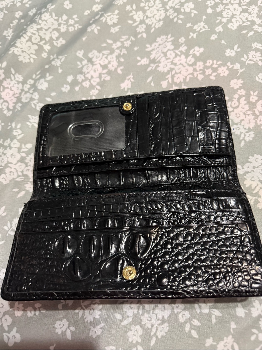 Brahmin Black Croc-Embossed Patent Leather Wallet with Gold Bar - Picture 2 of 3
